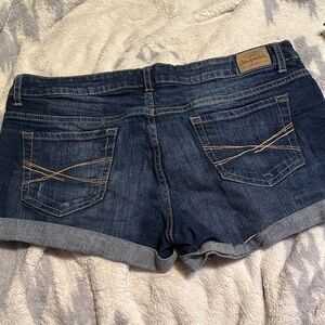 Aeropostale  Daisy Dukes Dark Blue cuffed Jean Shorts size 12